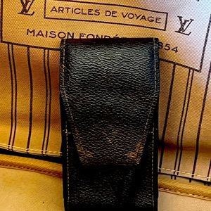UNIQUE CIGARETTE CASE OR IT CAN BE USED AS BELT BAG VINTAGE BEAUTIFUL ✨✨✨